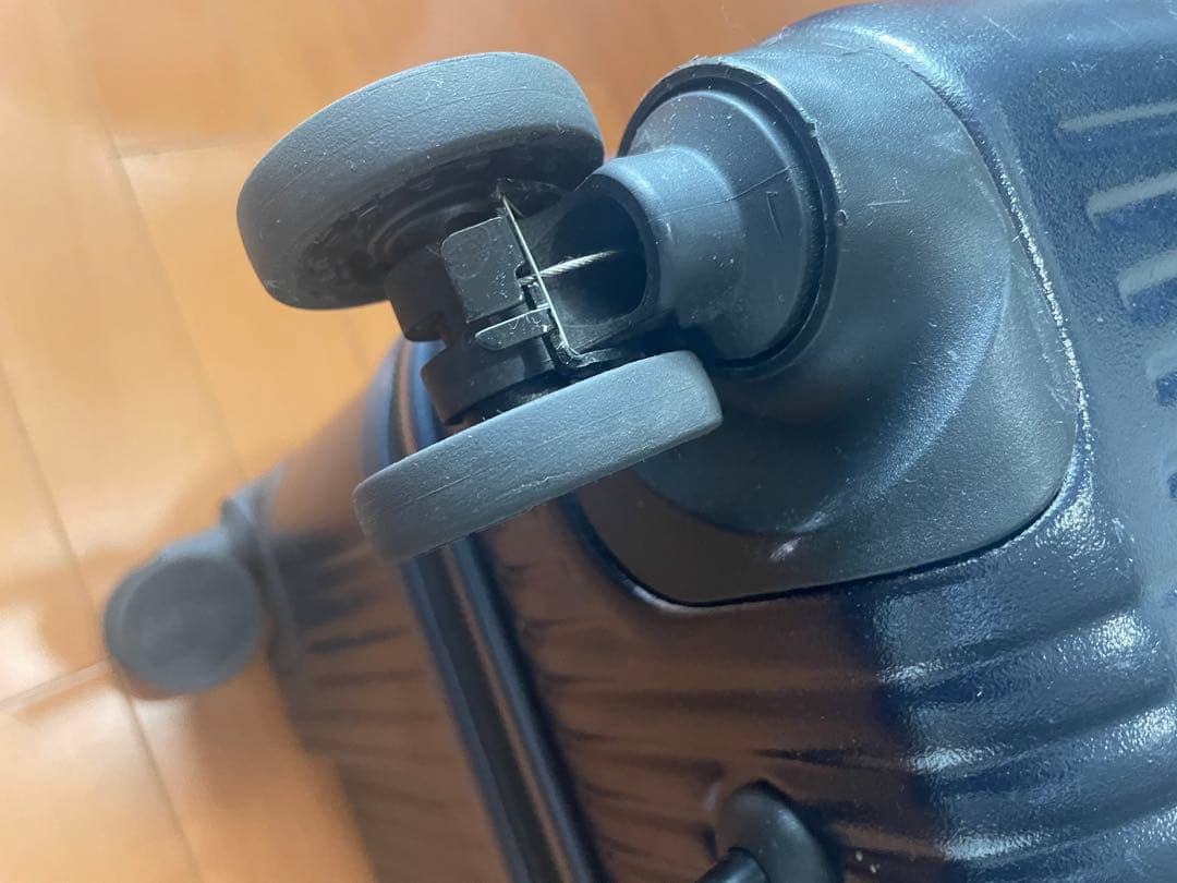 Innovator INV80 ネイビー 大型キャリーケース　92l