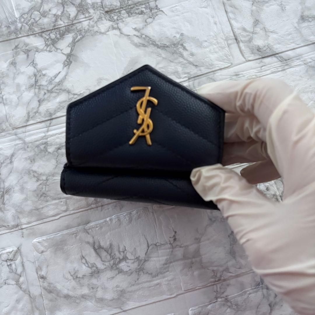 YSL サンローラン ネイビー レザー 三つ折り財布 ゴールドロゴ