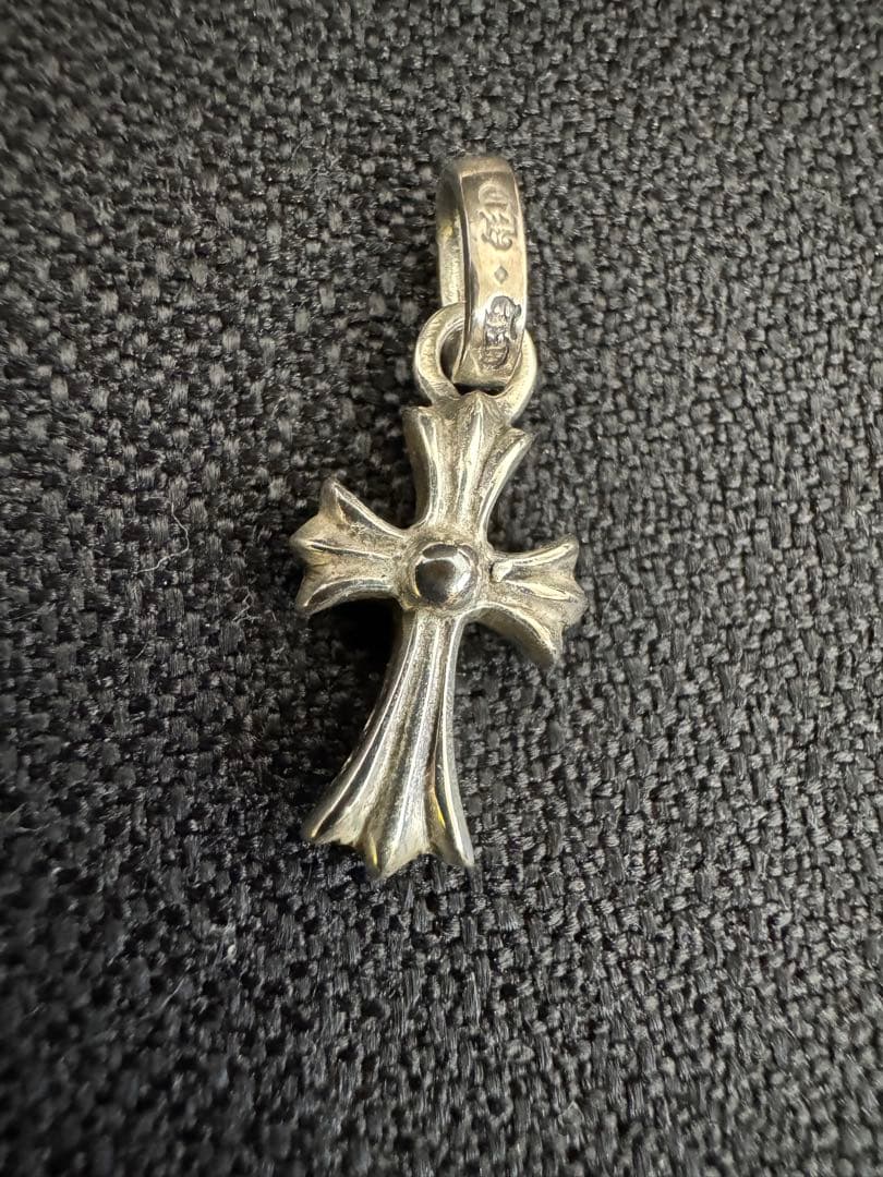 ベビーファットパヴェダイヤモンド&ロールチェーン２４インチ