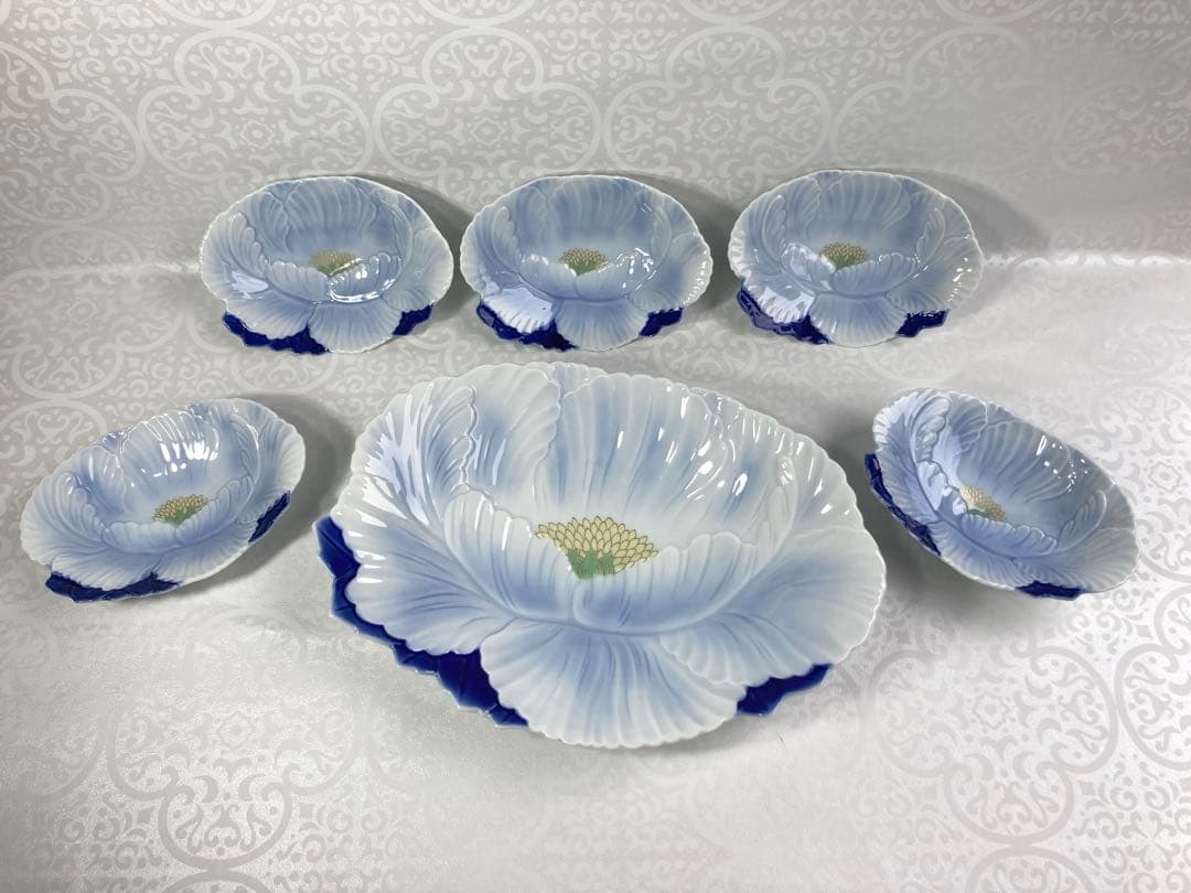 深川製磁　菓子器揃　盛皿　銘々皿　牡丹形