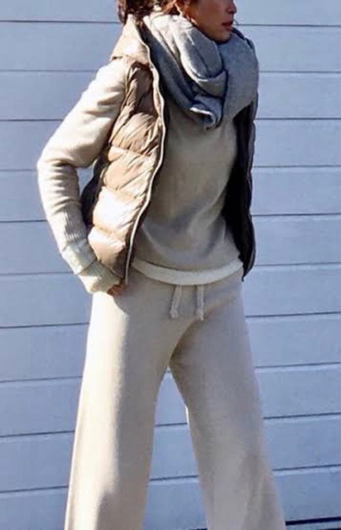 DUVETICA デュベティカFEBECINQUE ダウンベスト 現行品 未使用