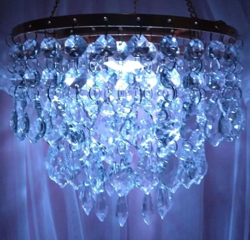 シャンデリア　豪華タイプ①