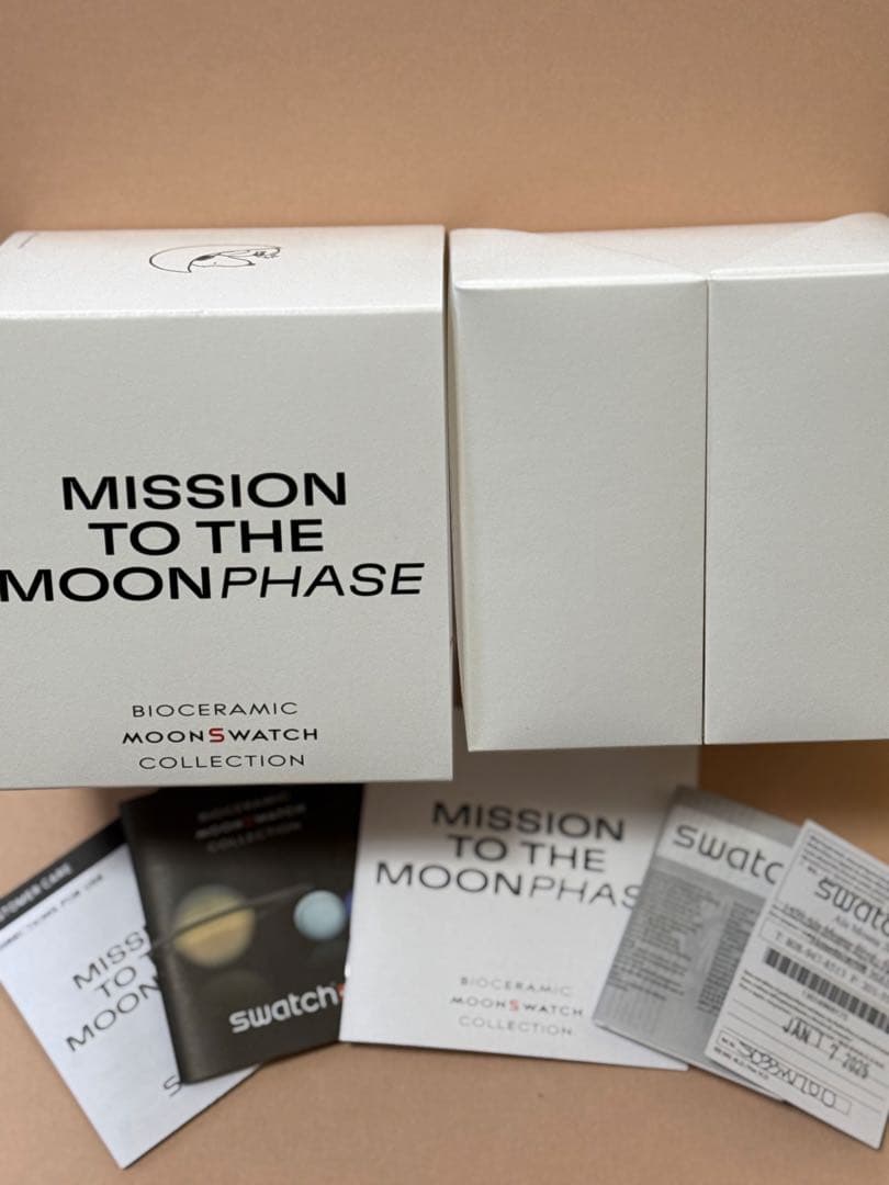 Swatch Moonphase Snoopy コラボ時計　正規店購入