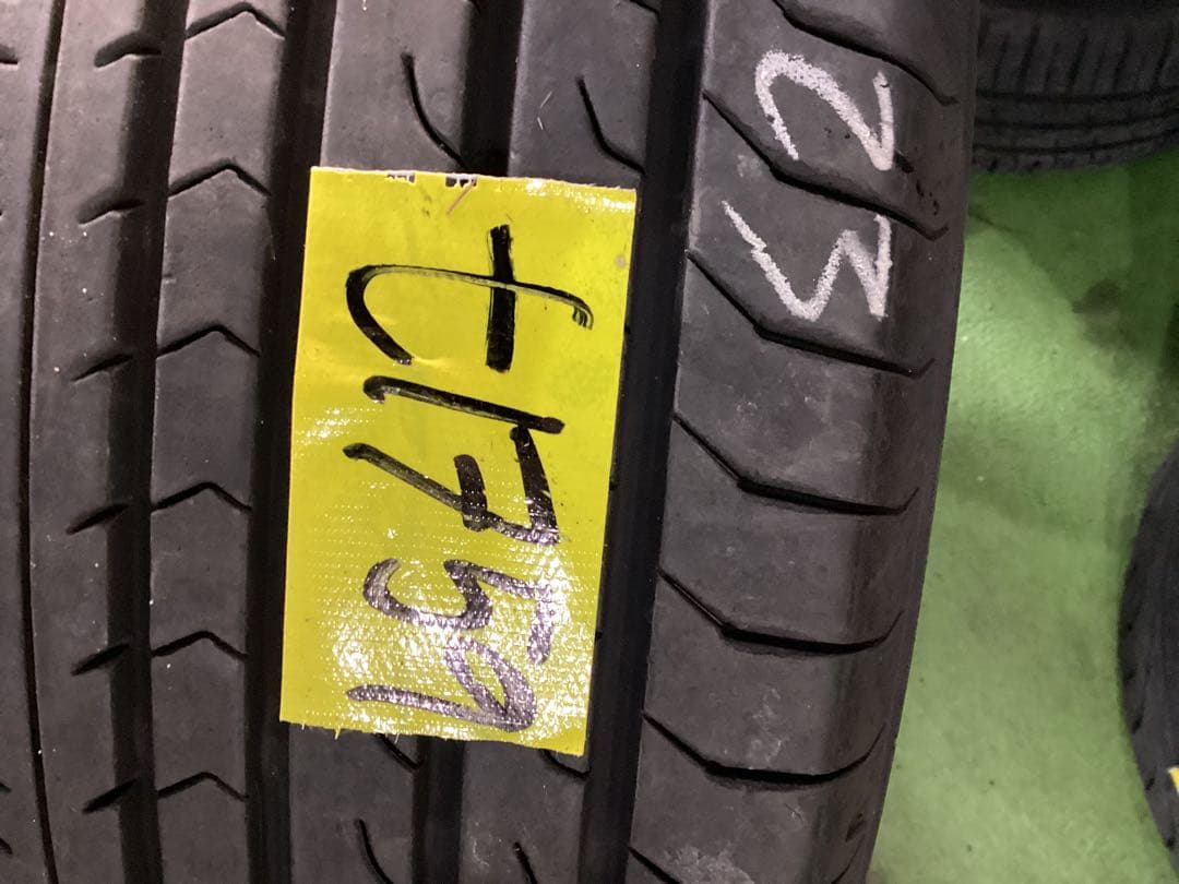 T1759[送料無料] ヨコハマBLUEarth RV03 195/60R16
