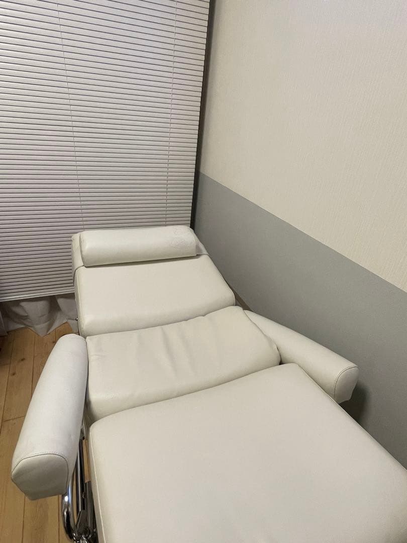 ドイツ製リクライニング施術チェア業務用/エステネイル自宅サロン◎定価9万以上美品