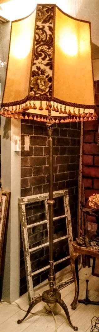 高級アンティークフロアスタンドライト ランプ ゴールド シェード ロココイタリア
