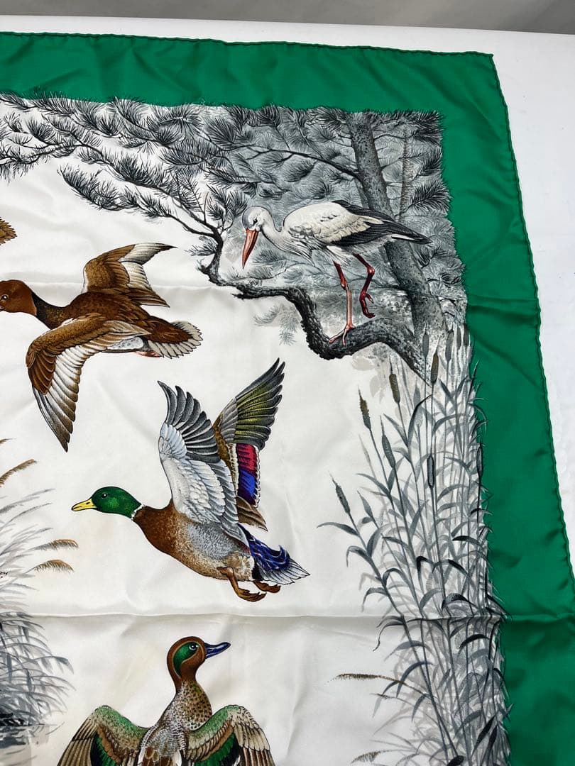 a0105-3HERMES　エルメス　スカーフ　カレ90　野鳥　フラミンゴ　大判