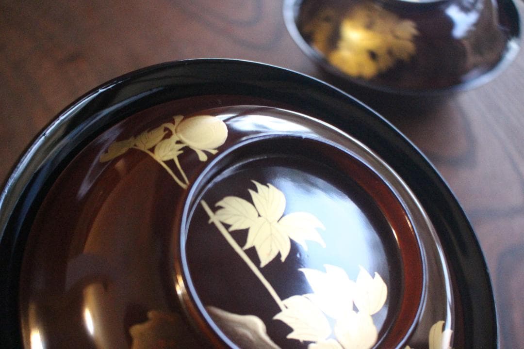 時代逸品！風情ある栗色漆に極上牡丹蝶蒔絵の映える大椀2点（検輪島塗蒔絵椀雑煮椀