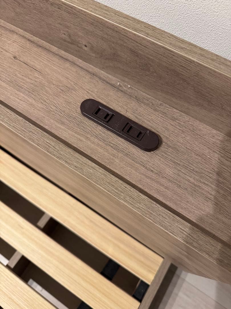 ベッドフレーム ローベッド セミダブル ① 送料込み