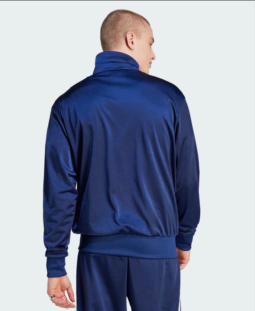 adidas ネイビー ジャージジャケット