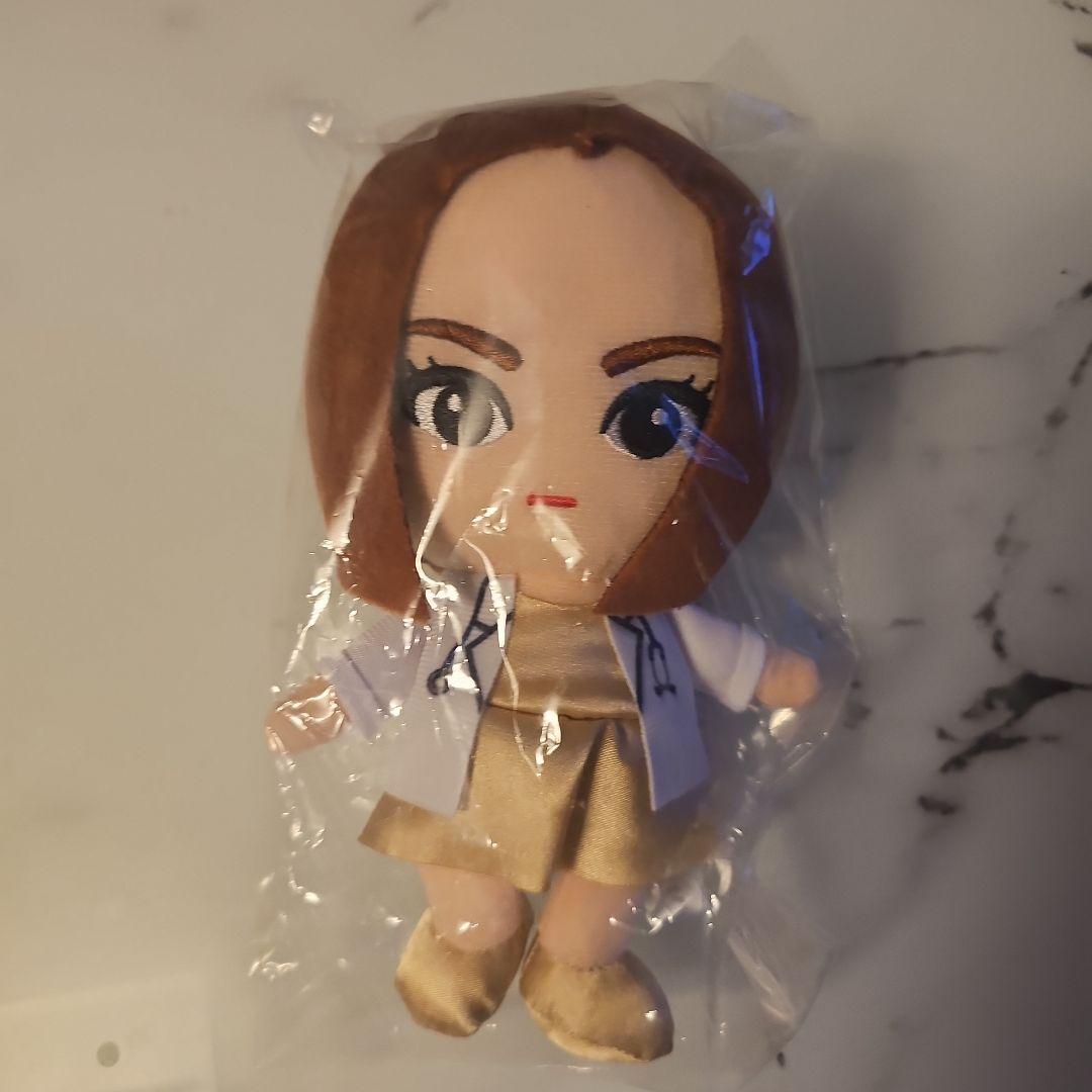 ぬいぐるみキャラクター 白いコート