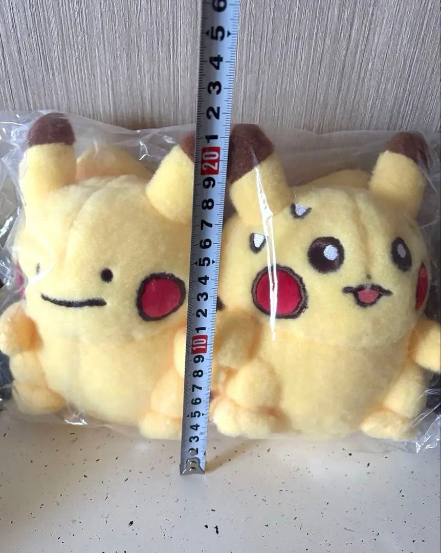 韓国限定 ポケモン ピカチュウ ぬいぐるみ メタモンは変身中
