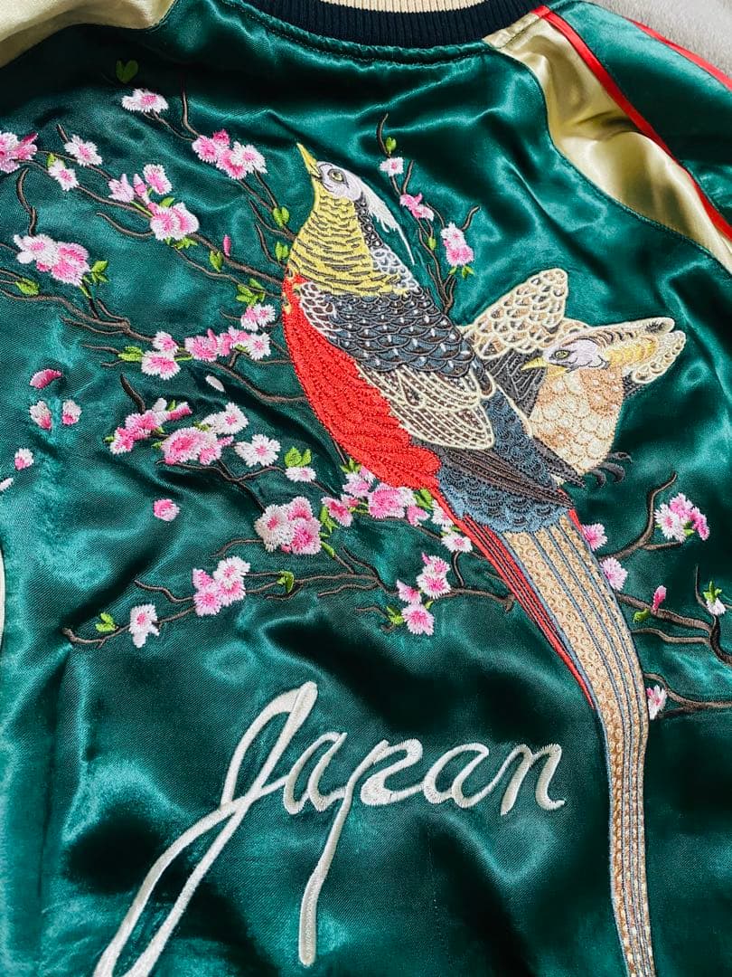 SHINA　美品 日本限定 鳥 スカジャン　サテン unisex ２面用レーヨン