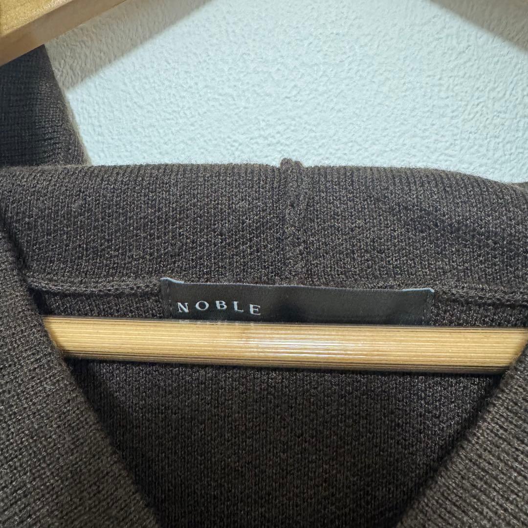 NOBLE 接結タック編みフードプルオーバー