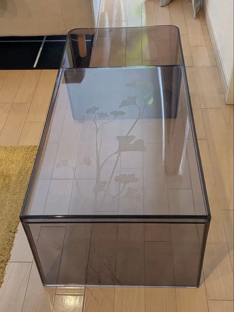 イタリア製　廃盤　Kartell Usame グレー