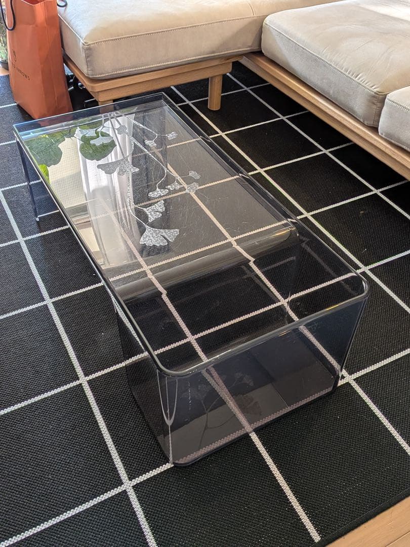 イタリア製　廃盤　Kartell Usame グレー