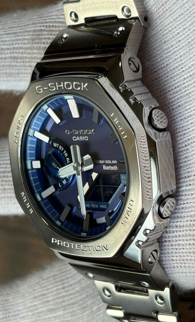 美品　G-SHOCK GM-B2100AD-2AJF GM-B2100 ブルー