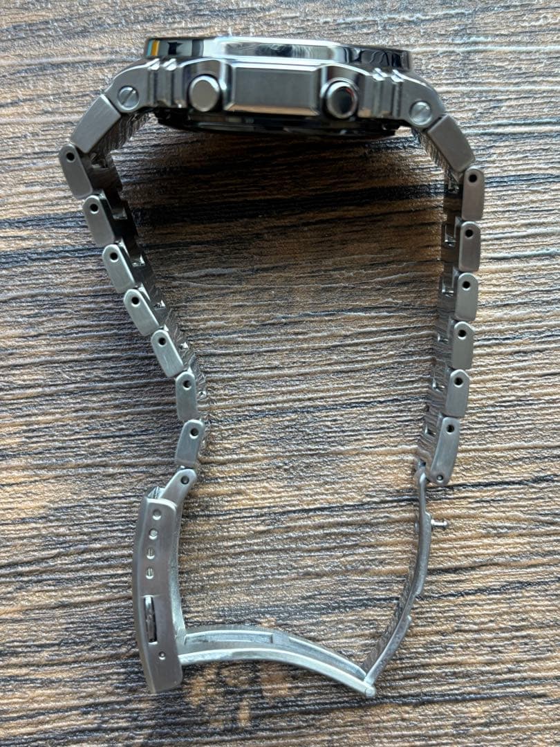 美品　G-SHOCK GM-B2100AD-2AJF GM-B2100 ブルー