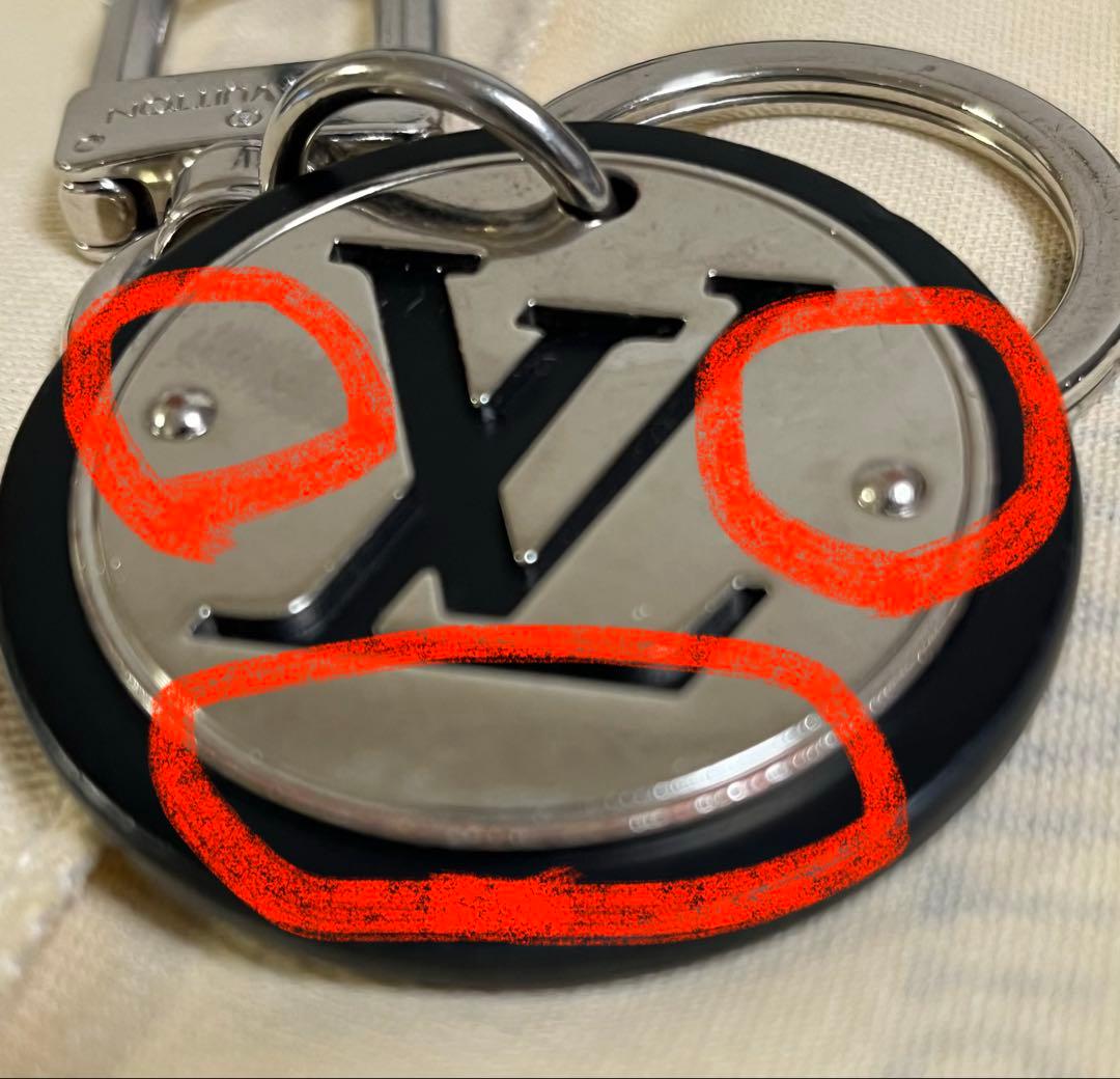 Louis Vuitton キーホルダー シルバー・ブラック