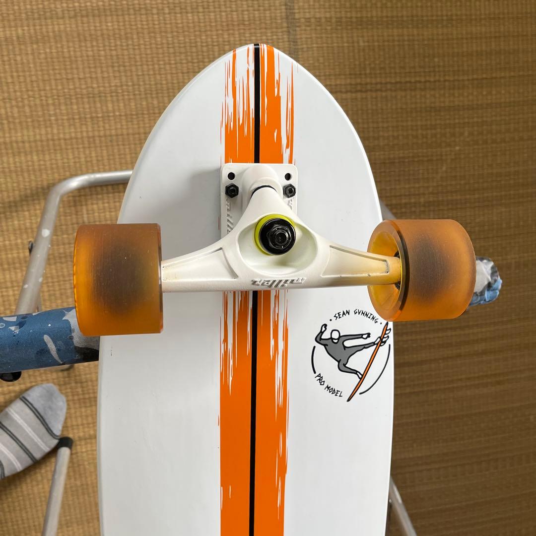 ミラーサーフスケート31x9.8