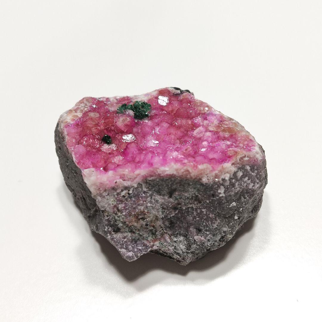 パワーストーン　天然石　コバルトカルサイト　原石　 127g　No.984
