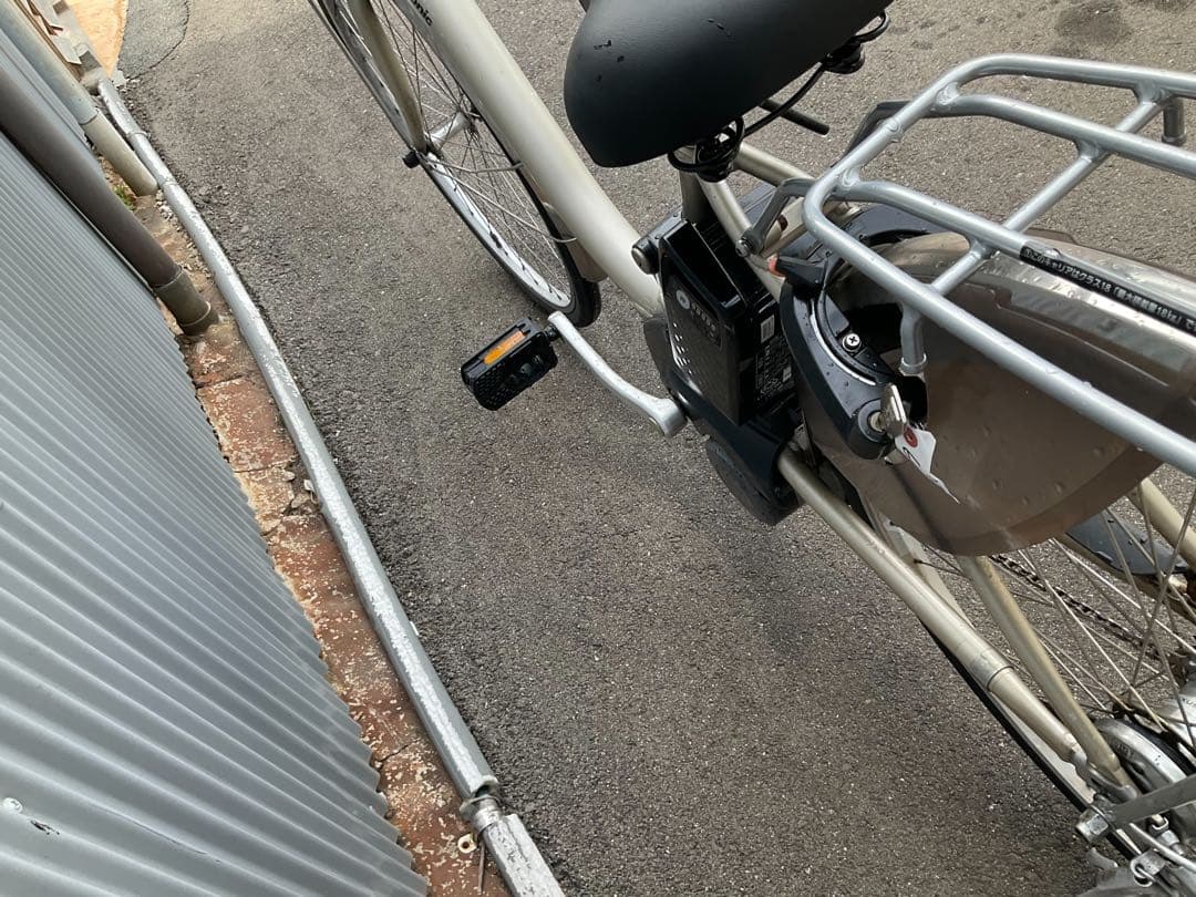 パナソニック最新機種電動アシスト自転車vivi26インチシルバーアルミボディー
