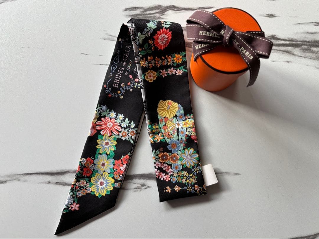 1月31日までお値下げ⭐︎未使用品⭐︎HERMES エルメス ツイリー 2025SS