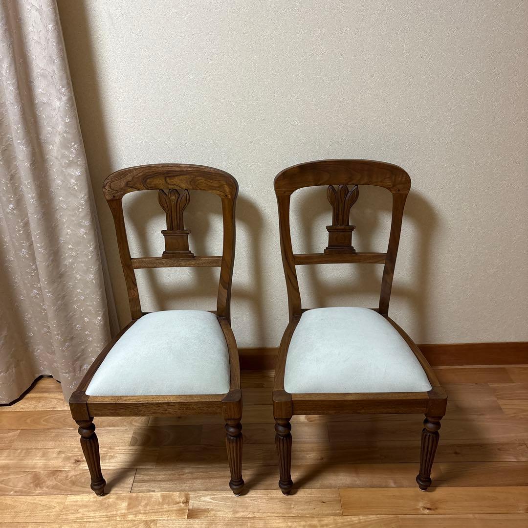 クラシックチェア1脚×4個まで対応可能（価格は1脚の価格）交渉可能です