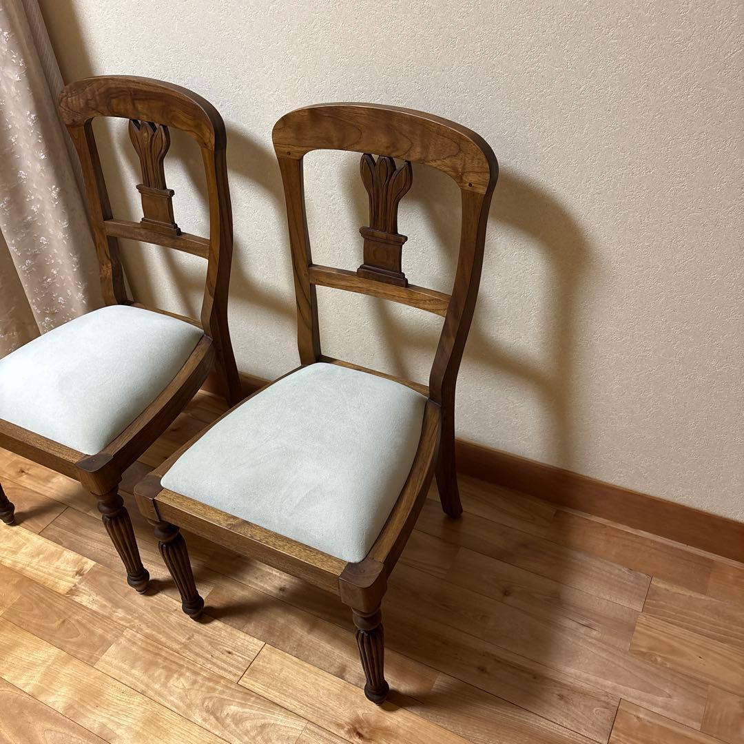 クラシックチェア1脚×4個まで対応可能（価格は1脚の価格）交渉可能です