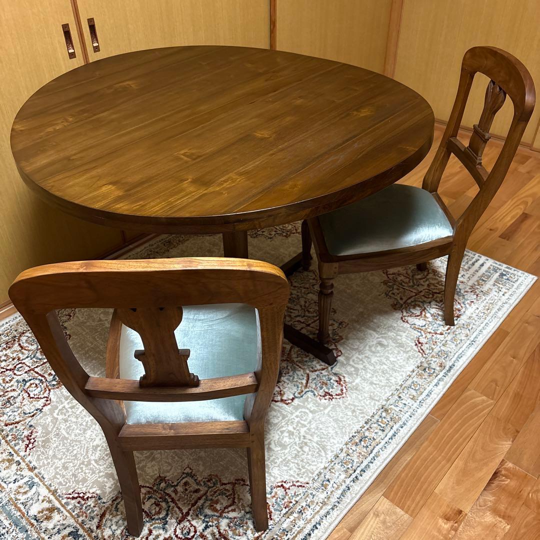 クラシックチェア1脚×4個まで対応可能（価格は1脚の価格）交渉可能です