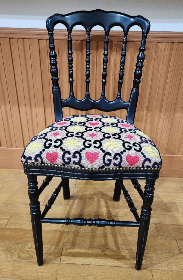 GUCC ② GGジャガードウッドチェア クラシックスタイル 椅子 グッチ
