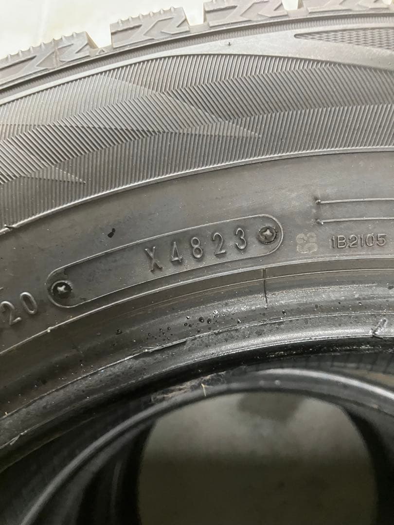 DUNLOP WINTER MAXX 205/60R16 スタッドレスタイヤ
