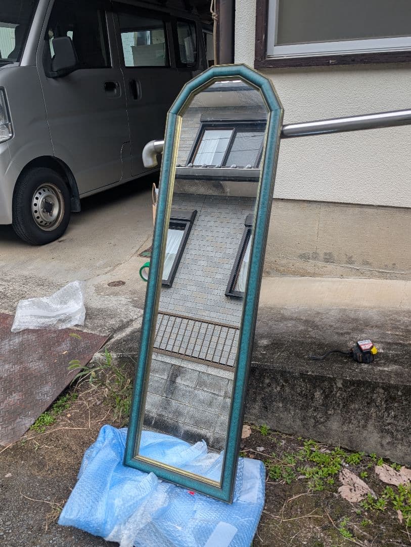 アーチ型青緑色壁掛け鏡