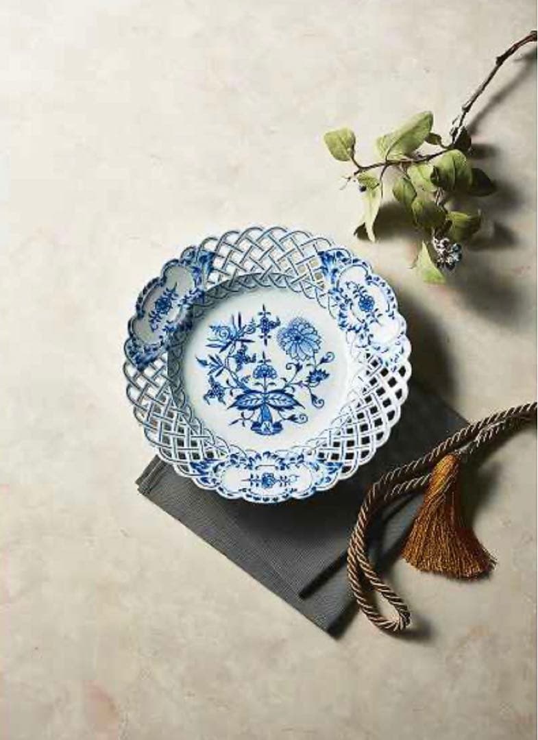 新品未使用マイセン★ブルーオニオン★メッシュプレート★MEISSEN透かしレース