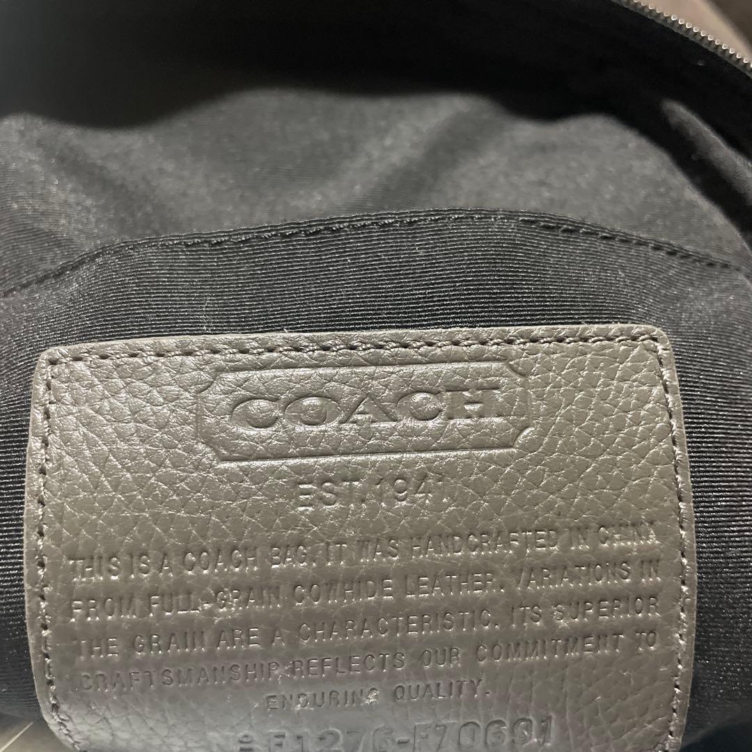 COACH グレー レザー ボディバッグ
