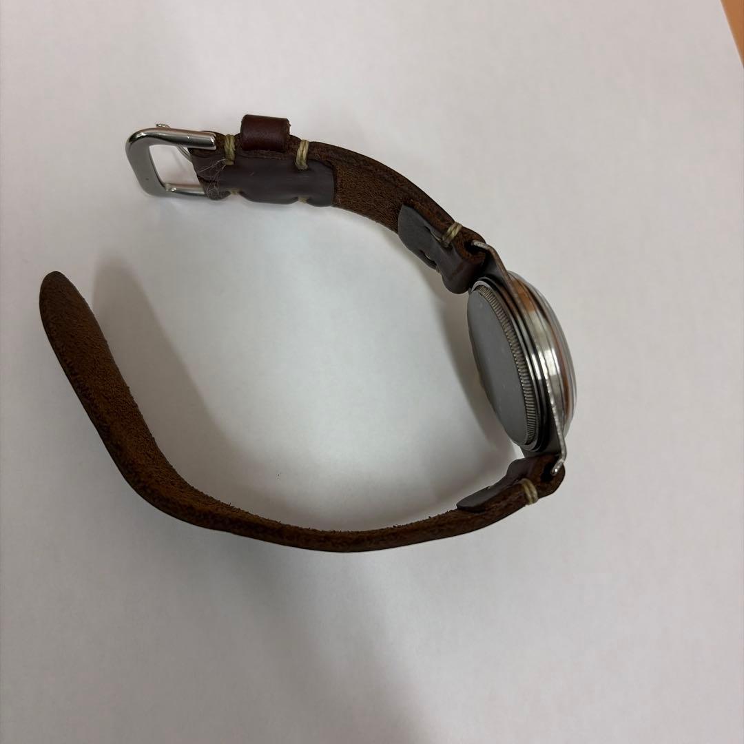 MOTO　アナログ時計 シルバー ケース ブラウン レザー