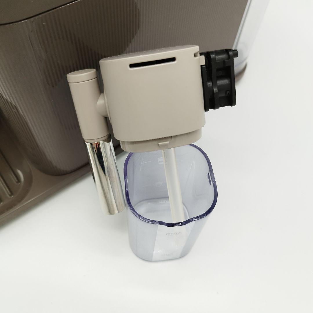 ネスプレッソ　ラティシマ・ワン　モカブラウン　 F111　コーヒーメーカー