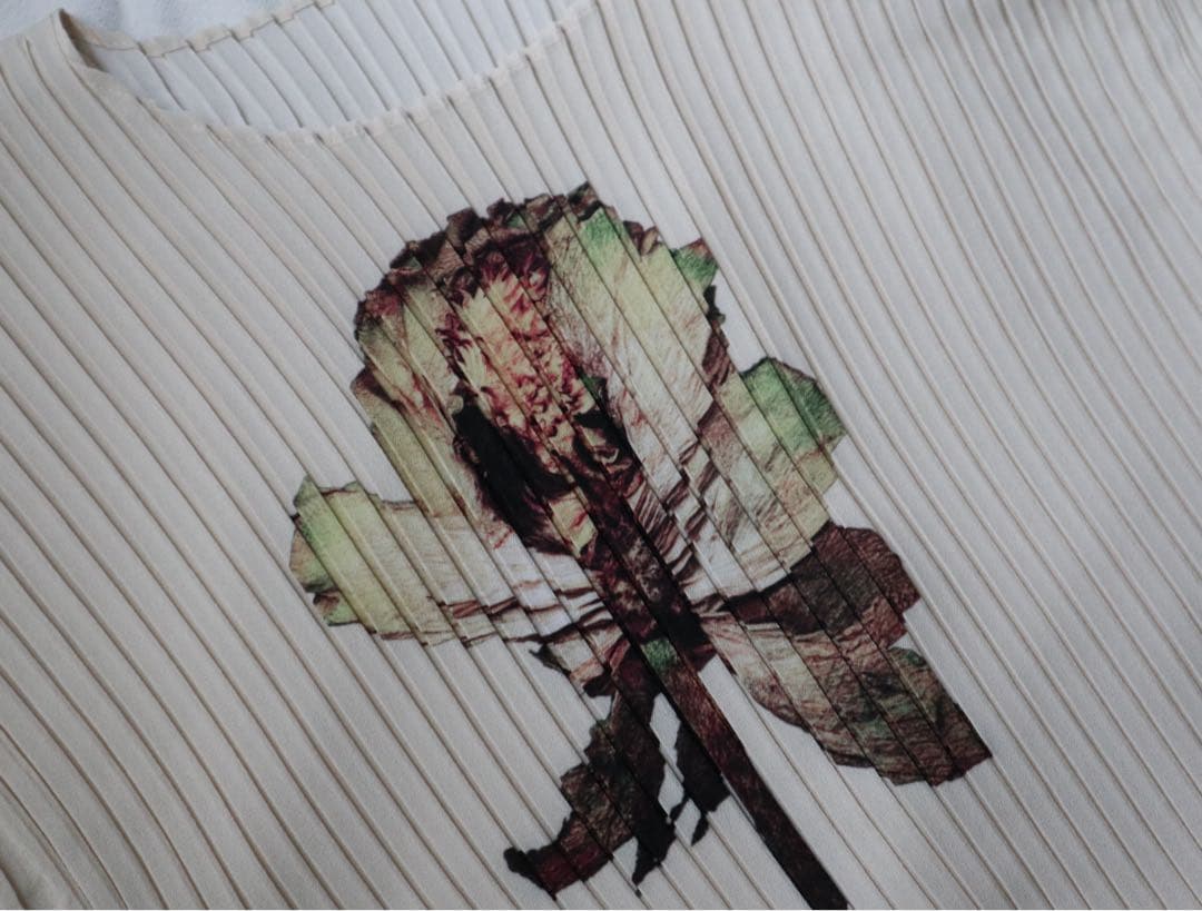 Issei miyake RANUNCULUSトップス