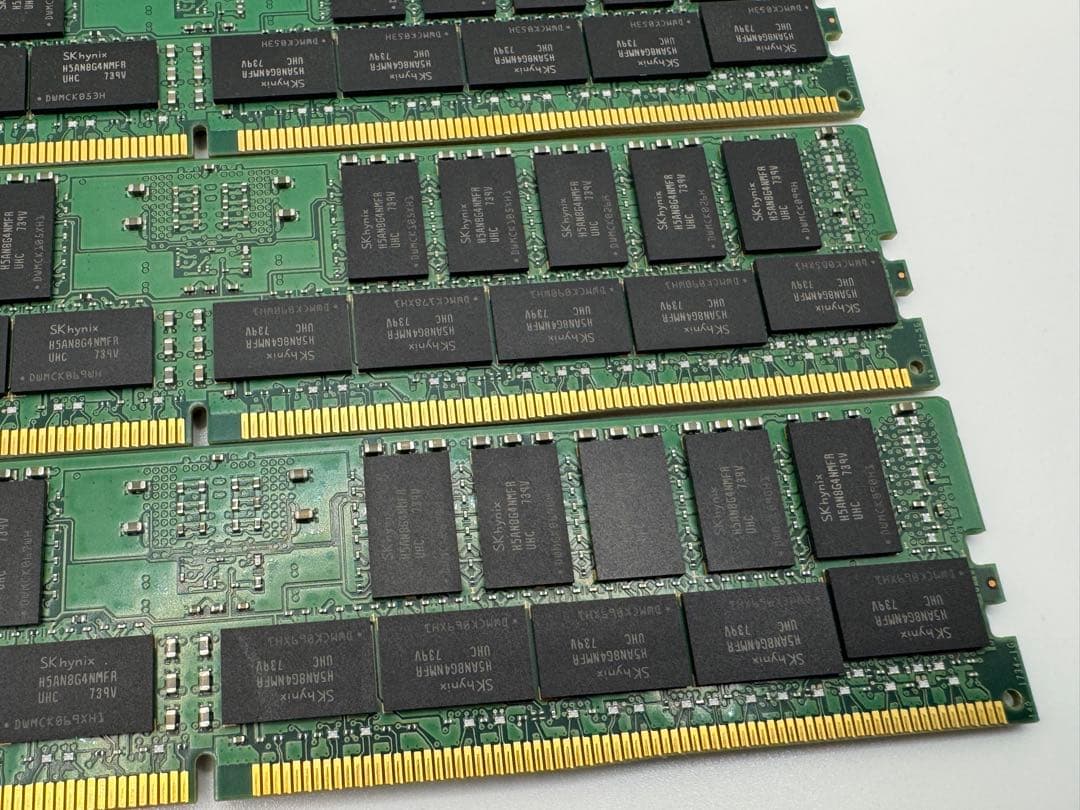 ③SK hynix DDR4 32GB4枚 PC4-2400T-RB1-11