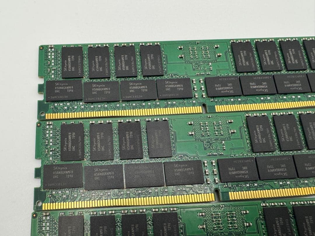 ③SK hynix DDR4 32GB4枚 PC4-2400T-RB1-11