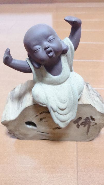 お坊さんの人形　骨董品