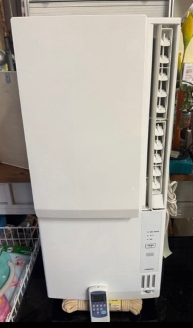 ナ*ク様 2023年製　窓用　コロナルームエアコン CWH-A1823R