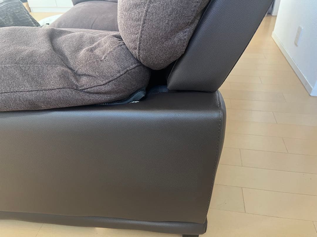 ［asukin］ニトリ　２人掛け布貼りソファ(ウォール3KD DBR)