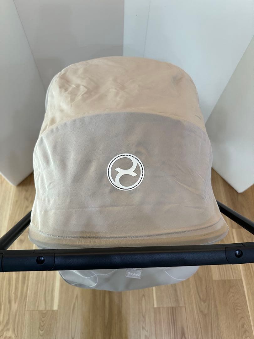 サイベックス リベル 2025 アーモンドベージュ