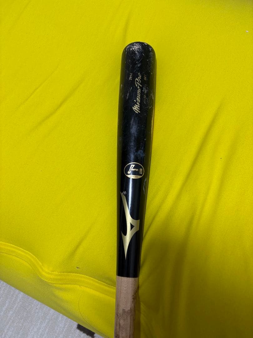 NPB硬式木製バット支給品