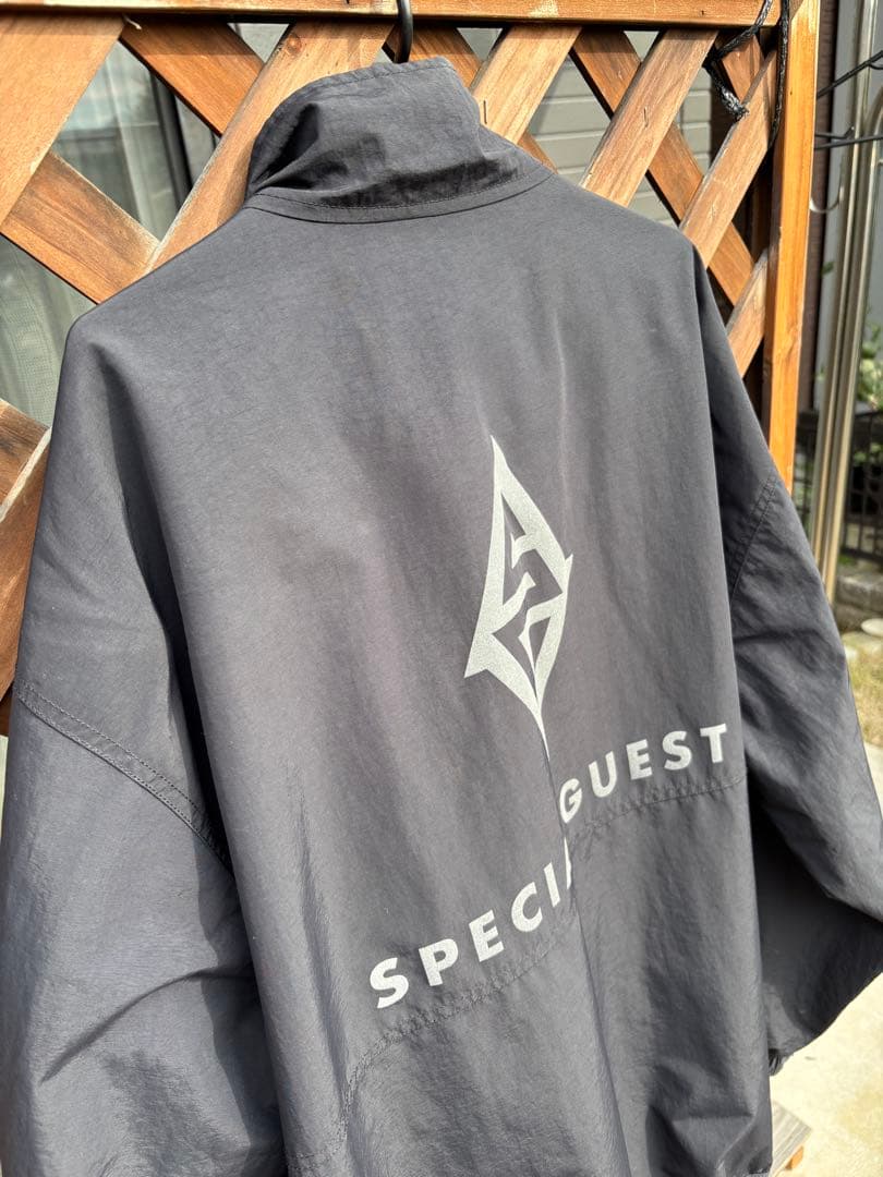 SPECIALGUEST V2 TRACK JKT XL スペシャルゲスト