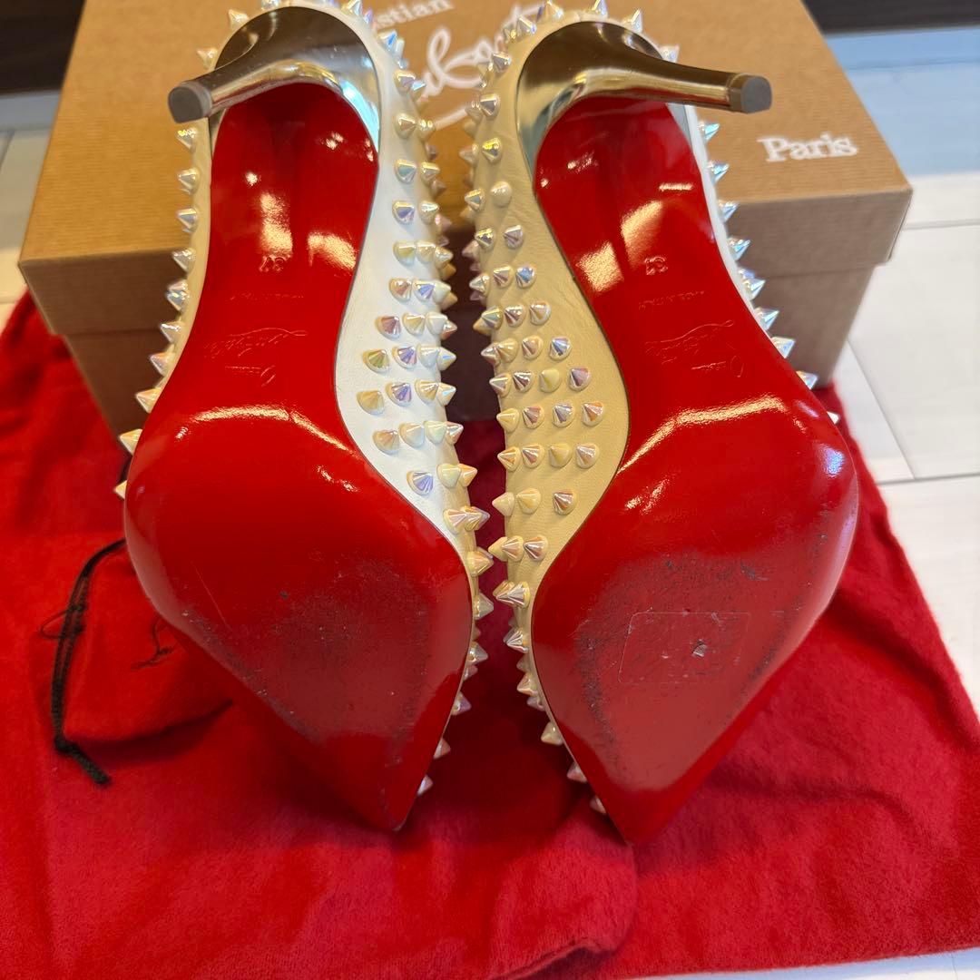 美品　ルブタン　パンプス　ホワイトアイボリー　37