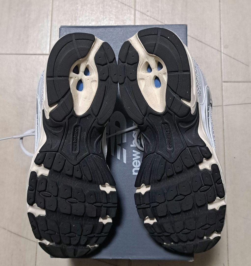 【美品】ニューバランス530TA 23㎝ベージュ/シルバー/ホワイト