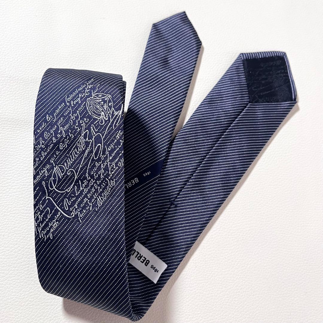 【極美品】BERLUTI/ベルルッティ　ナロー ネクタイ　カリグラフィ　現行