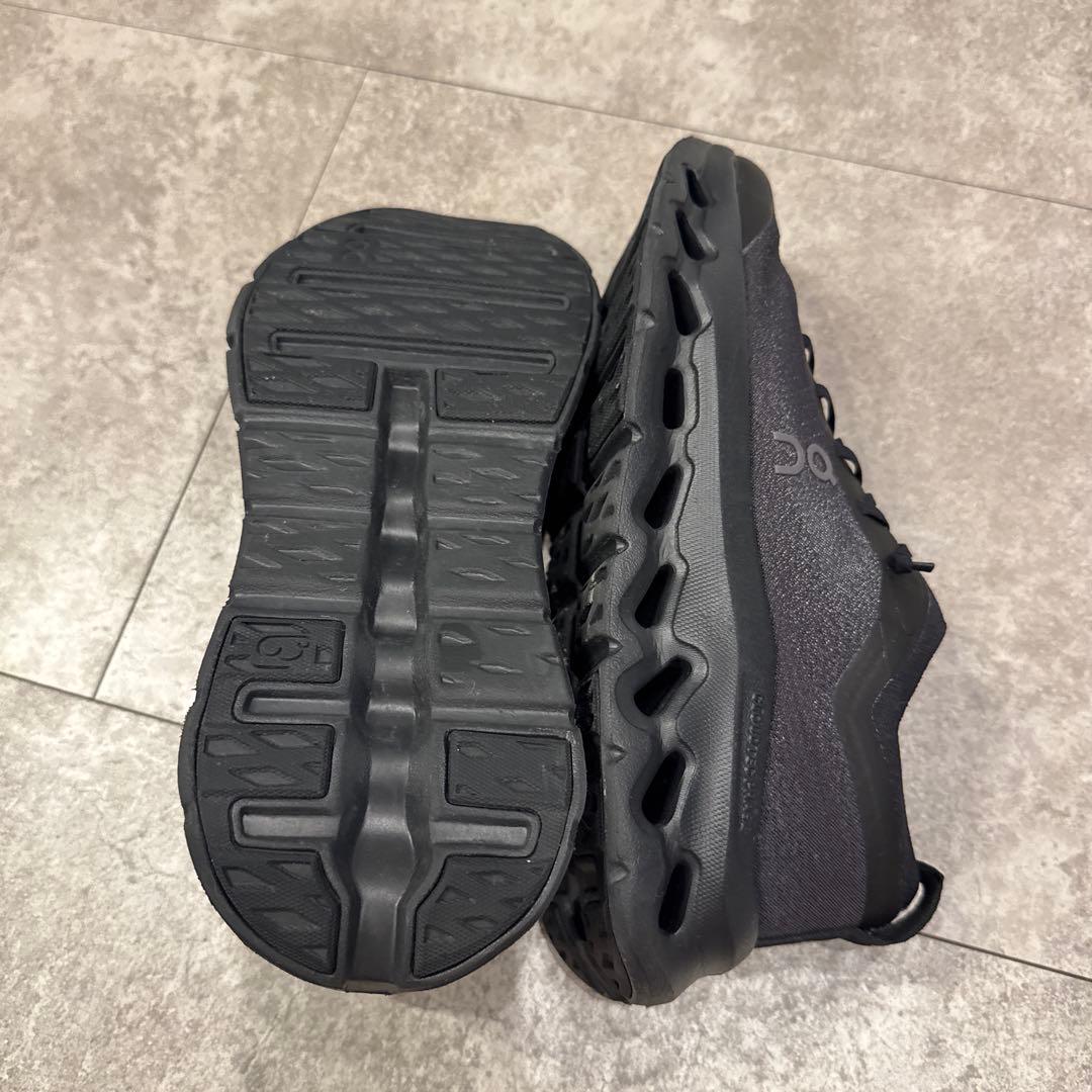 on cloudtilt ブラック 26 試着のみ 美品